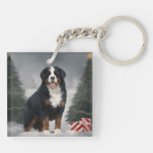 Bernese Mountain Dog im Schnee Weihnachten Schlüsselanhänger (Rückseite)