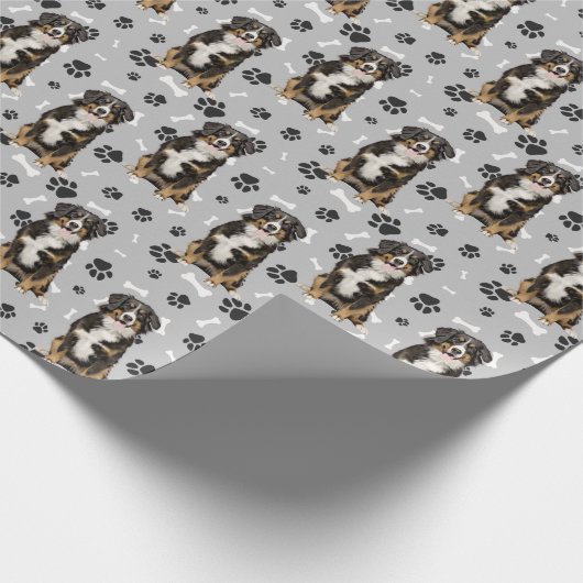 Bernese Mountain Dog Paw Print Pattern Geschenkpapier (Ecke)