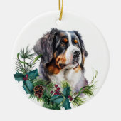 Bernese Mountain Dog Portrait Holly Wreath Keramik Ornament (Vorne)