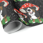 Bernese Mountain Dog Red Mushroom Cap Geschenkpapier (Rolleneckpunkt)