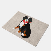Bernese Mountain Dog Swiss Cross Tan Burlap Fußmatte (Schrägansicht)