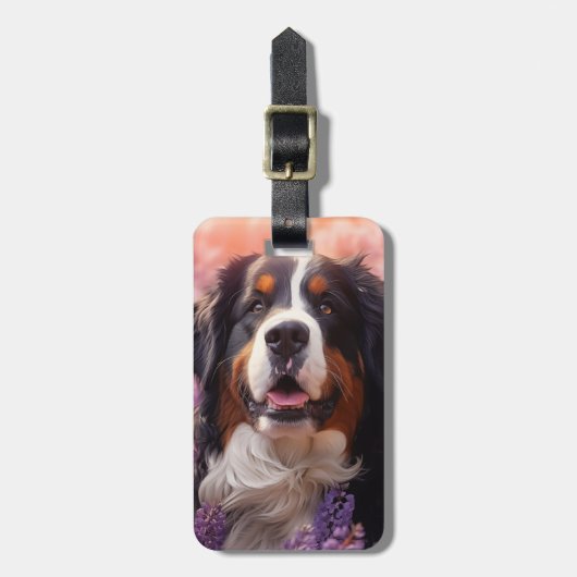Bernese Mountain Hund in Lavendel Gepäckanhänger (Vorderseite vertikal)