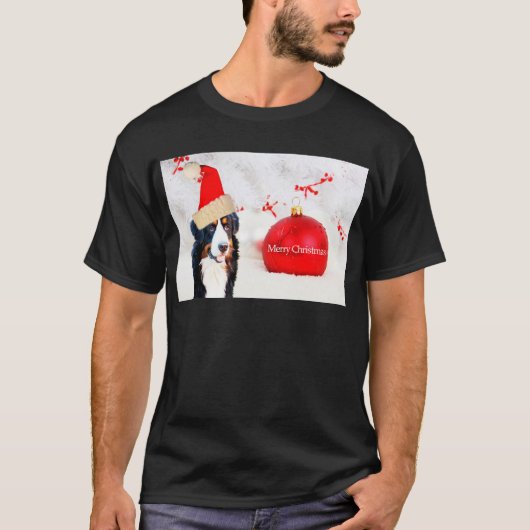 Bernese Mountain Hund mit rotem Weihnachtsschmuck T-Shirt (Vorderseite)