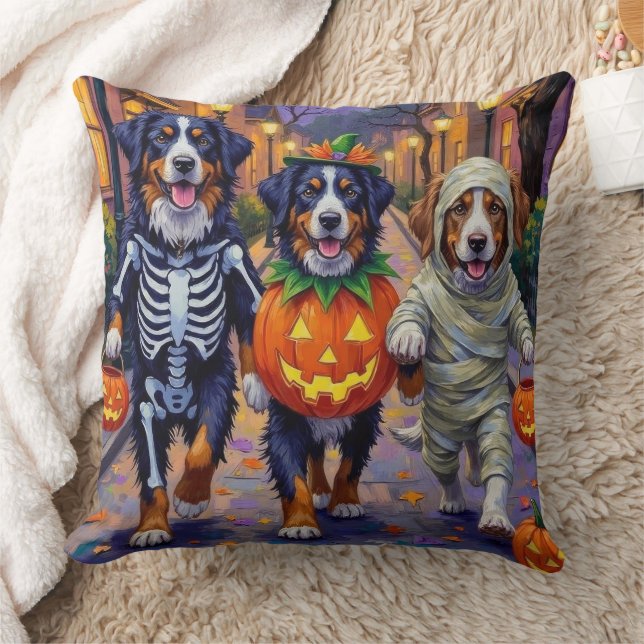Bernese Mountain Trick oder Treating zu Halloween Kissen (Decke)