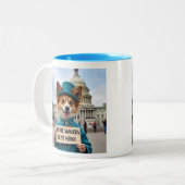 Bernie Sanders ist mein Held Fox Terrier Protester Zweifarbige Tasse (Vorderseite Links)