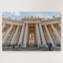 Bernini-Kolonnade, St. Petersplatz, Rom, Italien