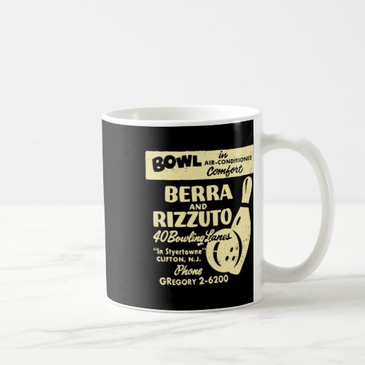 Berra und Rizzuto Bowling Lanes Kaffeetasse (Rechts)