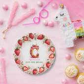 Berry 1st Birthday Plate Letter C Cake Design Pappteller (Party)