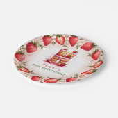 Berry 1st Birthday Plate Letter H Cake Design Pappteller (Schrägansicht)