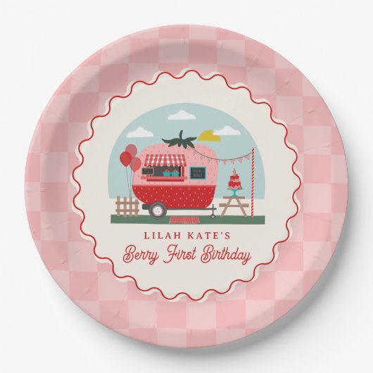 Berry 1st Birthday Strawberry Camper Schachbrett Pappteller (Vorderseite)