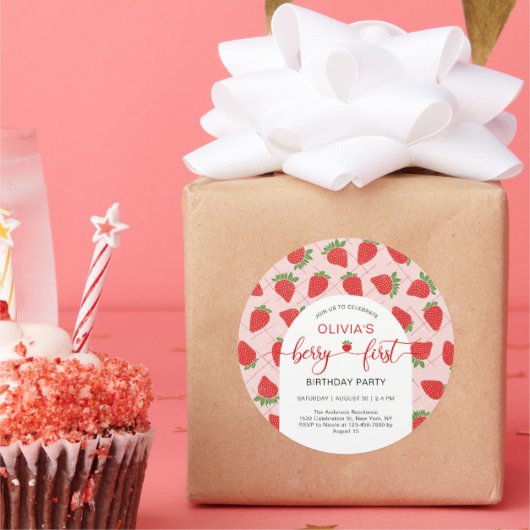 Berry 1st First Birthday Party Runder Aufkleber (Party)