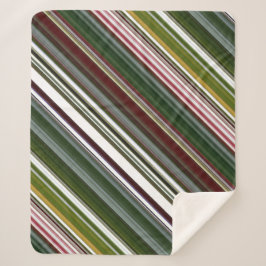 Berry Bush Green und Red Stripe Sherpadecke