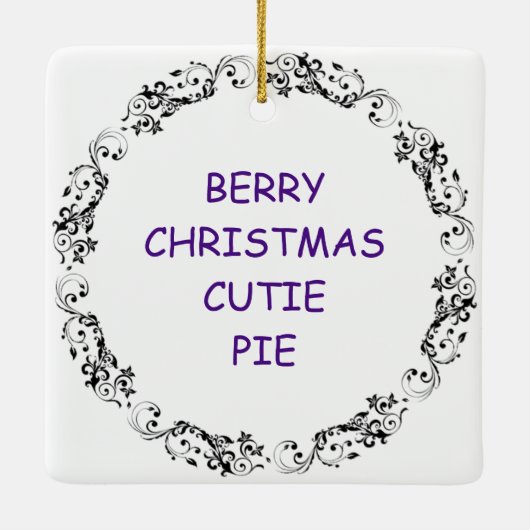 Berry Christmas Süsse Pie | Food Pup Spaß Keramikornament (Rückseite)