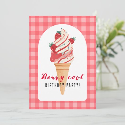 Berry Cool Geburtstag Einladung (Stehend Vorderseite)