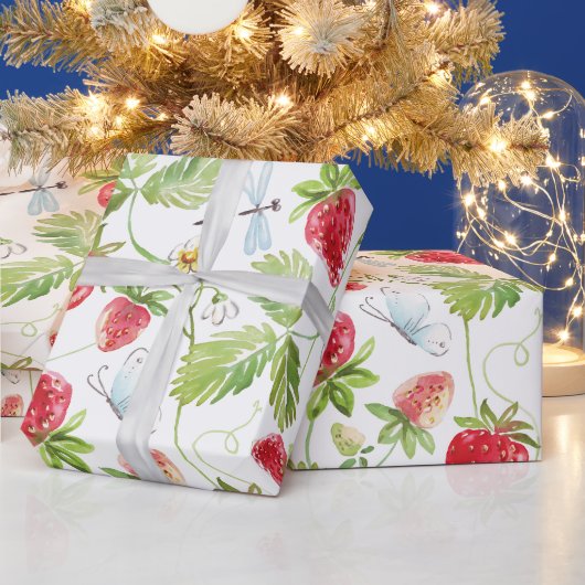 Berry First Birthday Geschenk Geschenkpapier (Feiertage)