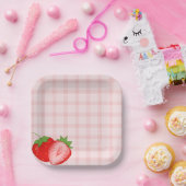 Berry First Birthday Party Paper Plates Pappteller (Party)