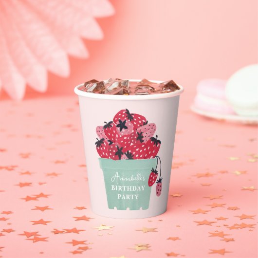 Berry First Birthday Party Strawberry Pappbecher (Insitu)