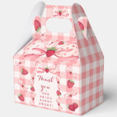 Berry First Birthday Red Gingham Bows Square Geschenkschachtel (Vorderseite)