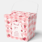 Berry First Birthday Red Gingham Bows Square Geschenkschachtel (Vorderseite)