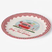 Berry First Birthday Strawberry Camper Pappteller (Schrägansicht)