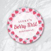 Berry First Birthday Strawberry Daisy Runder Aufkleber