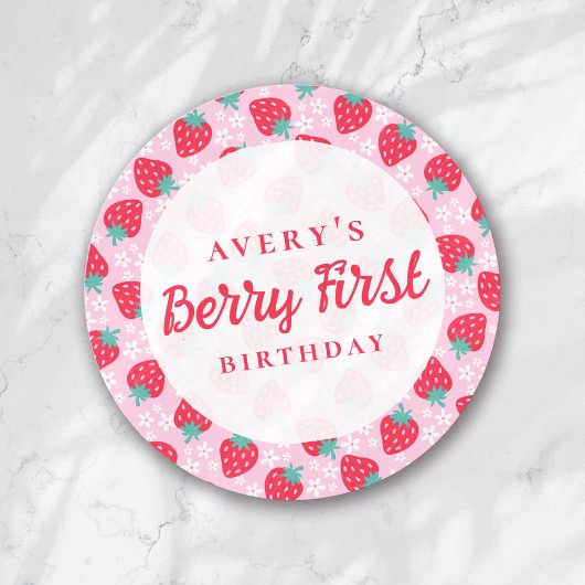 Berry First Birthday Strawberry Daisy Runder Aufkleber