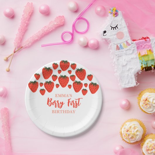 Berry First Birthday Strawberry Design Pappteller (Party)
