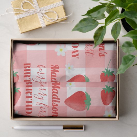 Berry First Birthday Strawberry Erster Name Seidenpapier (Geschenk)