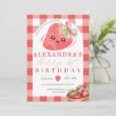 Berry First Birthday Strawberry Girl 1. Geburtstag Einladung (Stehend Vorderseite)