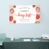 Berry First Birthday Strawberry Girl Willkommen Banner (Messeveranstaltung)