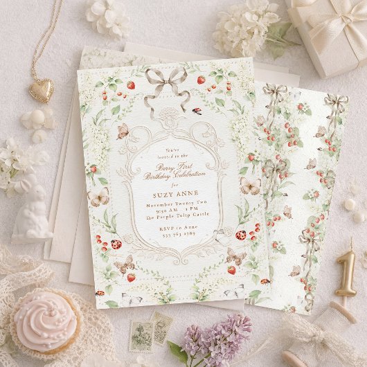 Berry First Birthday Vintage Floral Einladung