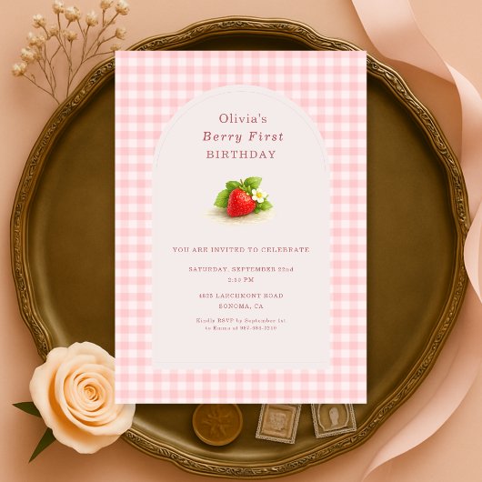 Berry First Erdbeergingham 1. Geburtstag Einladung
