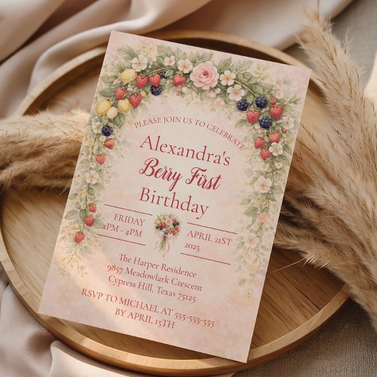 Berry First Garden 1st Birthday Einladung