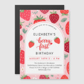 Berry First Niedlich 1. Geburtstag Strawberry Girl Magneteinladung (Vorne/Hinten)