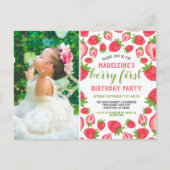 Berry First Strawberry 1. Geburtstag Party Foto Postkarte (Vorderseite)