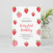 Berry First Strawberry Girl Birthday Einladung (Stehend Vorderseite)