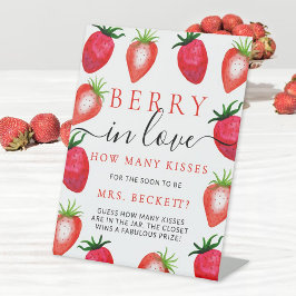 Berry in Liebe Strawberry Brautparty Kisses Game Sockelschild