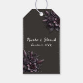 Berry Lila & Black Lily Rose Floral Wedding Geschenkanhänger (Rückseite)