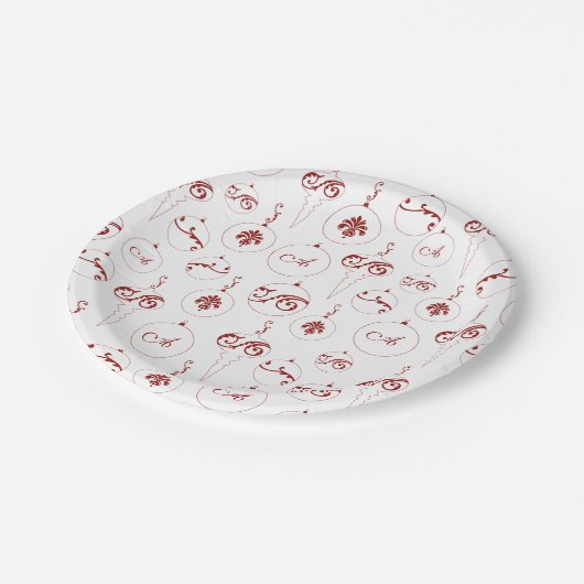 Berry Red Monogram Bauble Pattern Runde Weihnachte Pappteller (Schrägansicht)