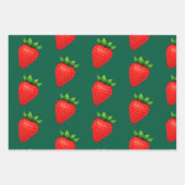 Berry Sassy™ Strawberry Wrapping Paper – Junie Fer Geschenkpapier Set (Vorderseite)