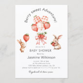 Berry Sweet Adventure Watercolor Strawberry Bunny Einladung (Vorderseite)