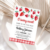 Berry Sweet Baby on Way Girl Baby Shower Einladung