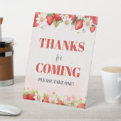 Berry Sweet Baby Shower Thanks for coming Sockelschild (In SItu)