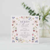 Berry Sweet Baby Shower Wilde Berries & Blume Einladung (Stehend Vorderseite)