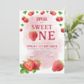 Berry Sweet One 1. Geburtstag Strawberry Niedlich Einladung (Stehend Vorderseite)