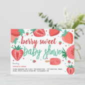 Berry sweet strawberry baby shower einladung (Stehend Vorderseite)
