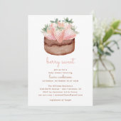 Berry Sweet Strawberry Cupcake Babydusche Einladung (Stehend Vorderseite)