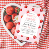 Berry Sweet Strawberry Heart Girl Baby Dusche Einladung