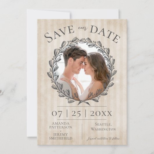 Berry Wreath and Stripes Foto | Beige Save The Date (Vorderseite)