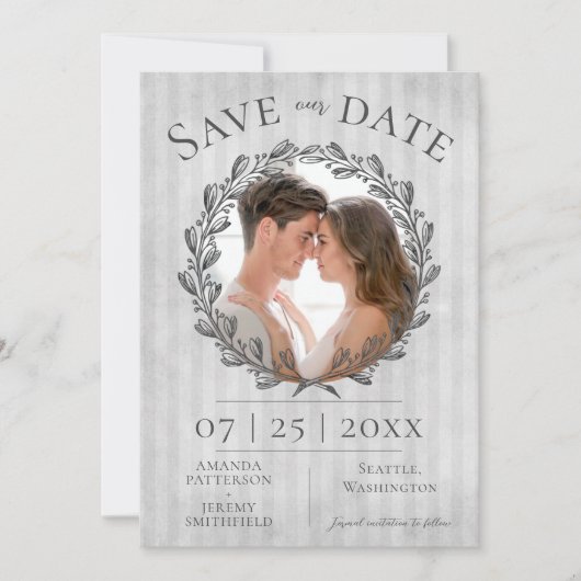 Berry Wreath and Stripes Foto | Grau Save The Date (Vorderseite)